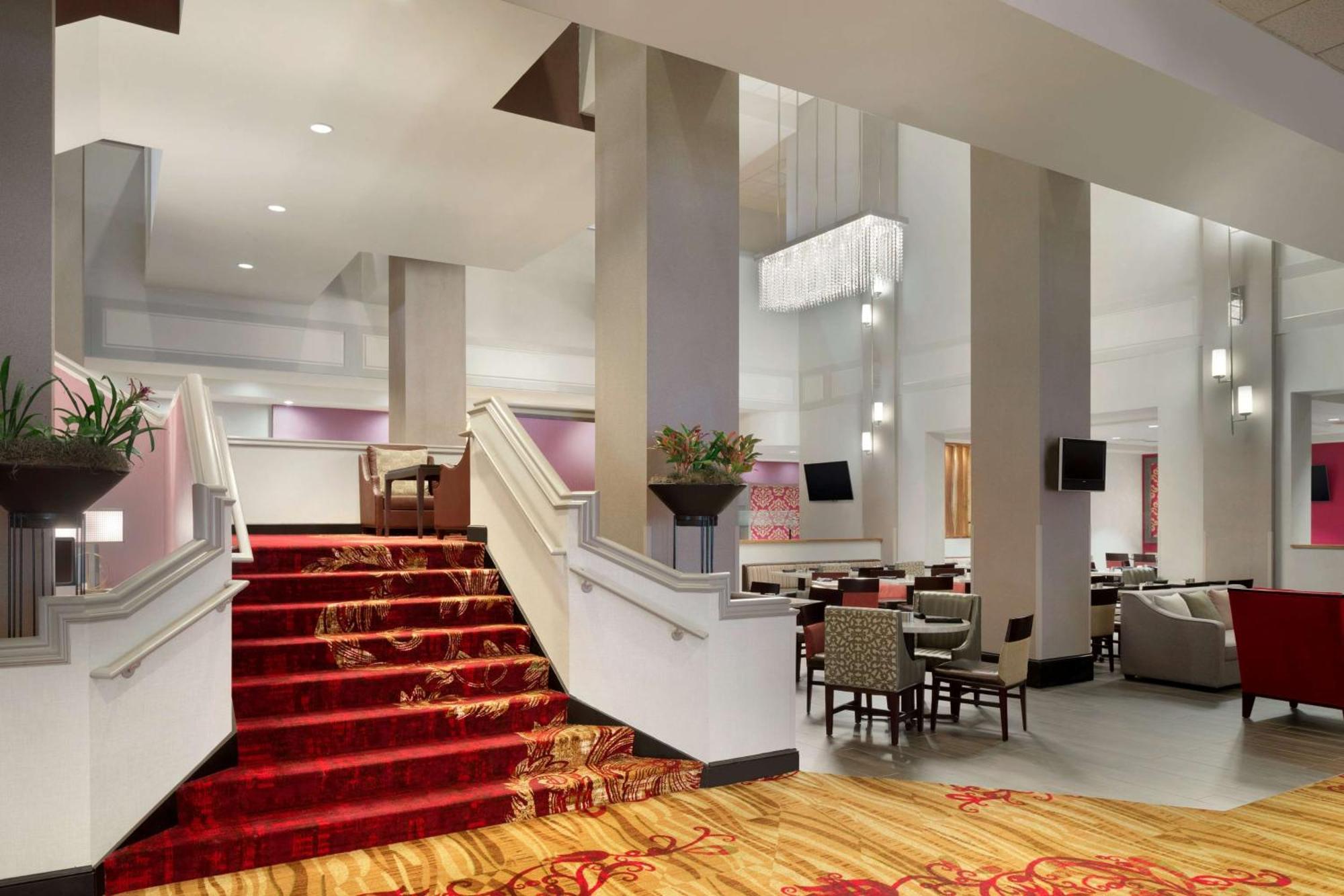 Hilton Fort Wayne At The Grand Wayne Convention Center (Adults Only) Екстер'єр фото