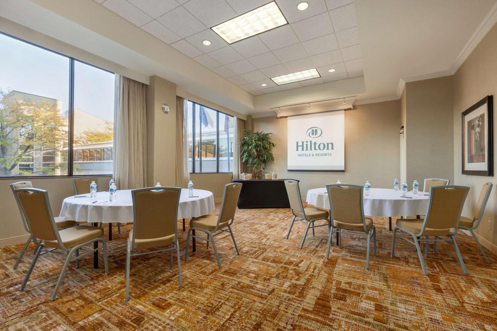 Hilton Fort Wayne At The Grand Wayne Convention Center (Adults Only) Екстер'єр фото