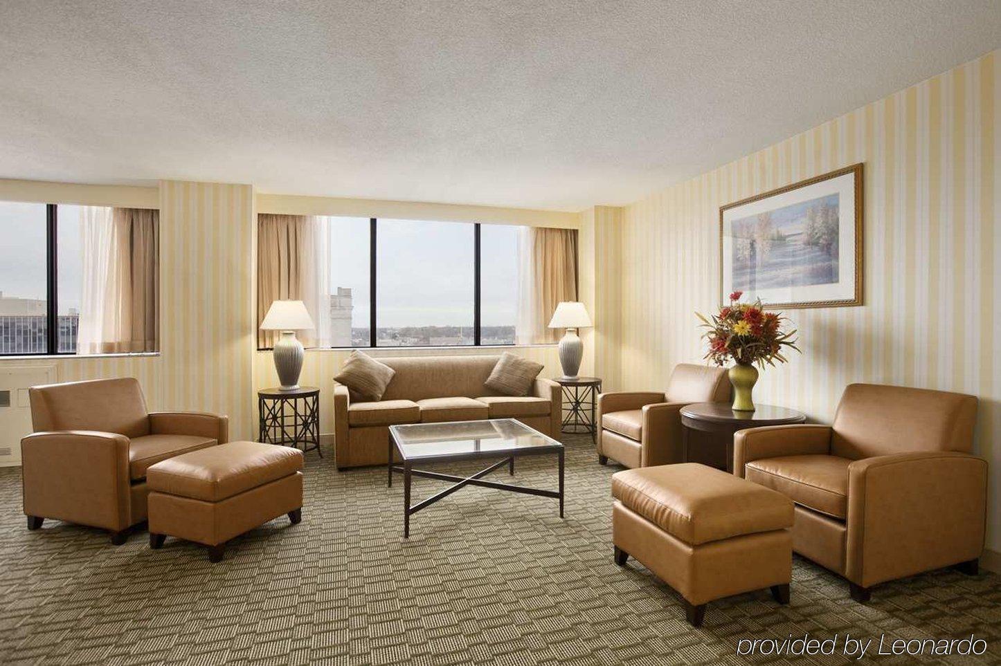 Hilton Fort Wayne At The Grand Wayne Convention Center (Adults Only) Номер фото
