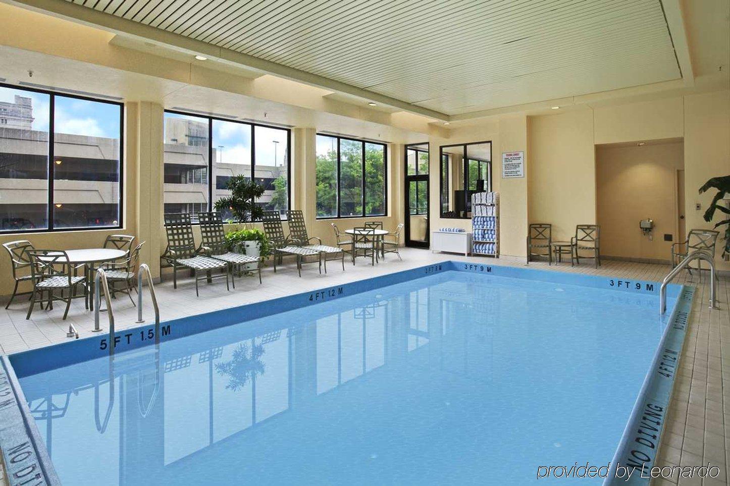 Hilton Fort Wayne At The Grand Wayne Convention Center (Adults Only) Зручності фото